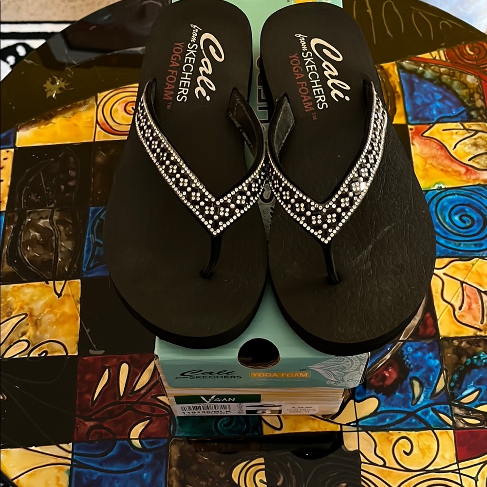 Skechers Black Rhinestone Embellished Sandals